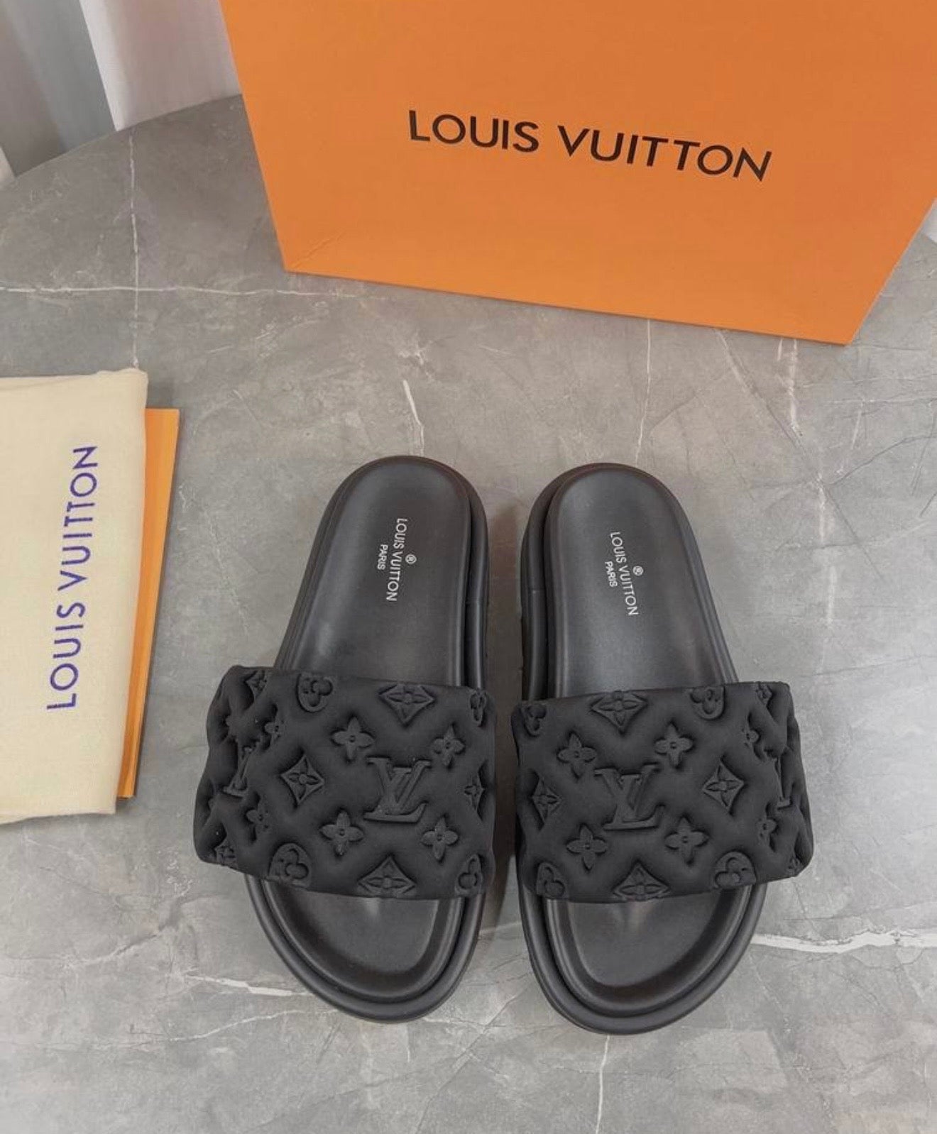 ladies sliders