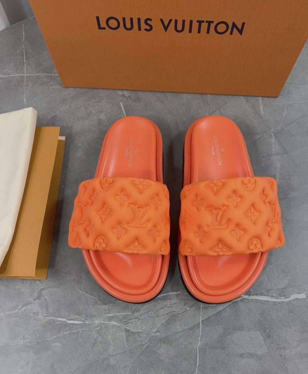 ladies sliders