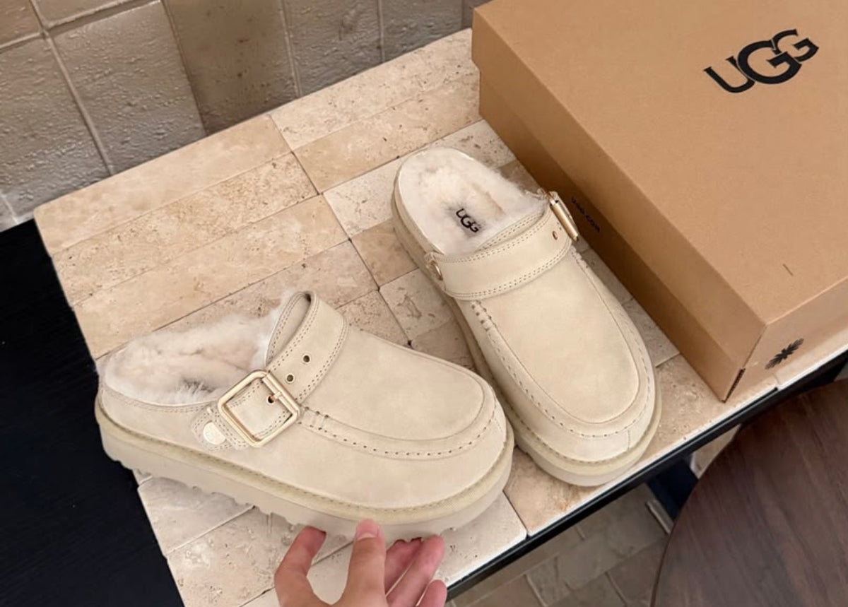 Women’s shoes