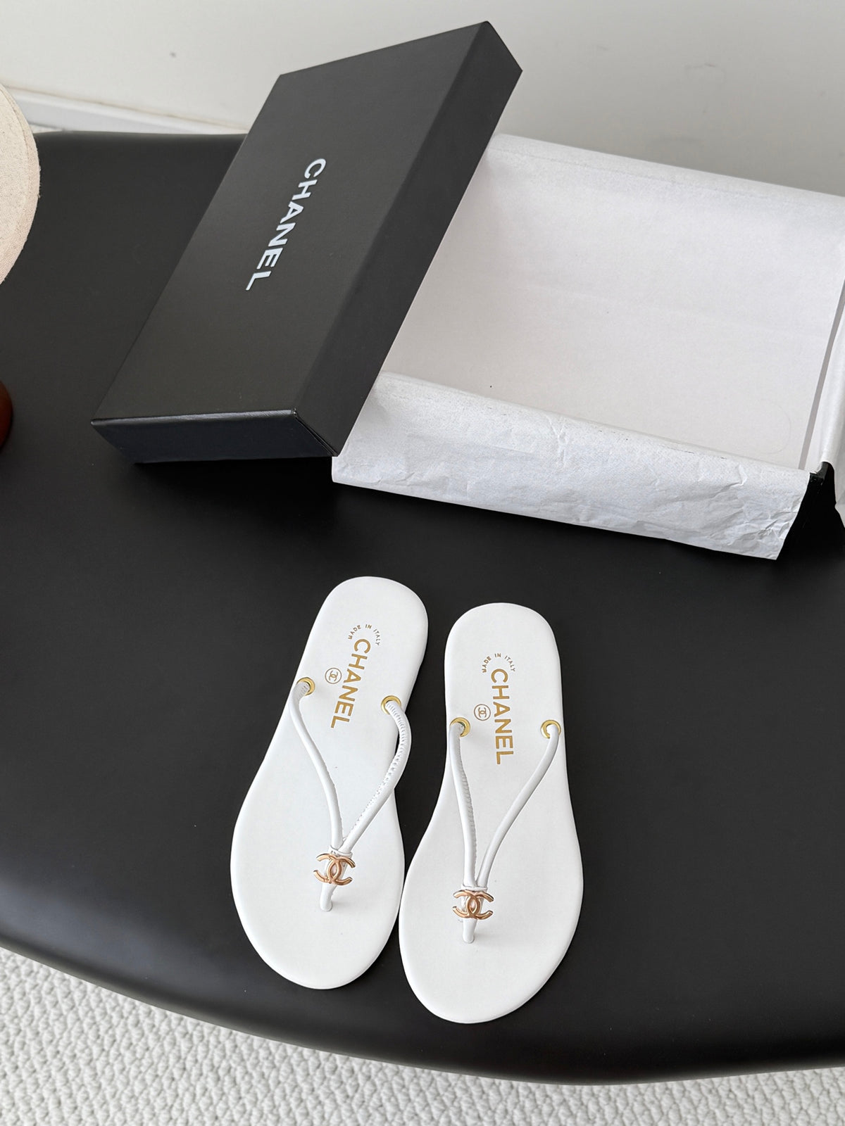 ladies sandals