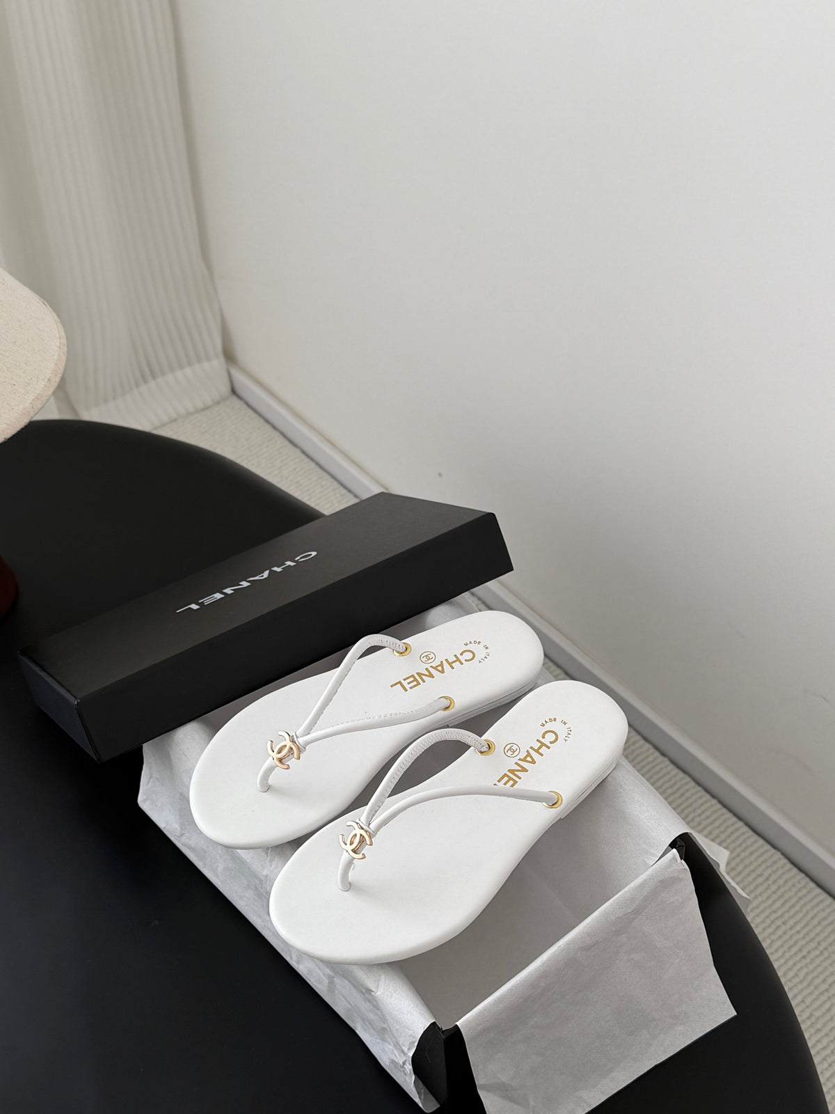 ladies sandals