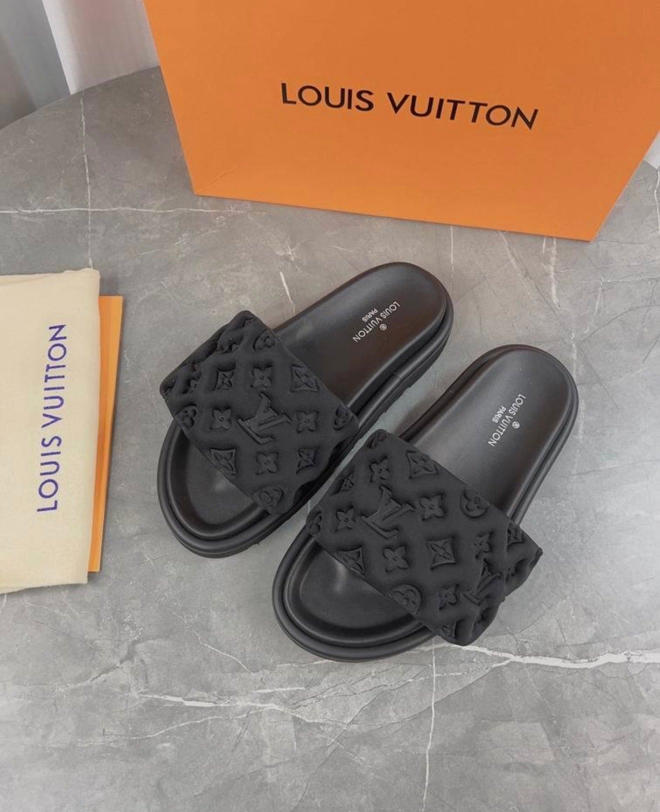 ladies sliders