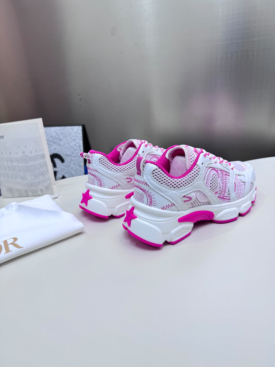 ladies trainers